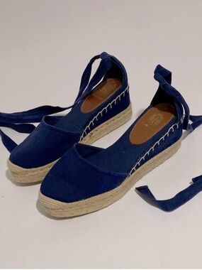 Talbots Navy Blue Flatform Platform Espadrilles with Ribbon Straps! Size 8